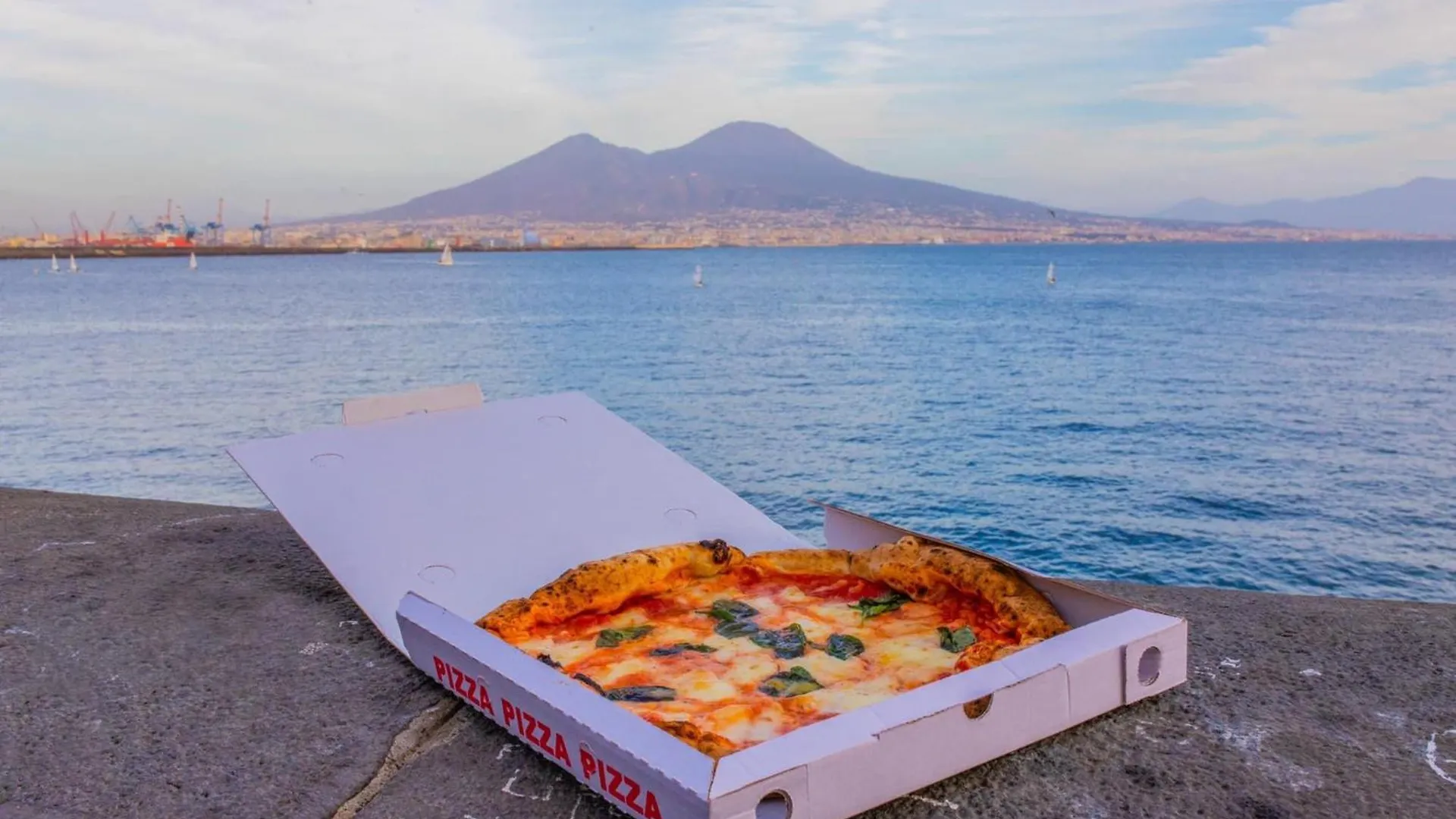Panoramic - Demi House Apartment Naples 0*,  Italy